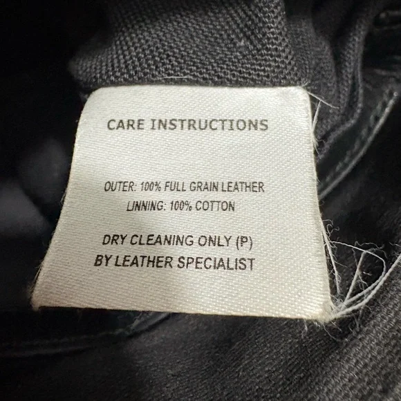 Wanderers Trieste Leather Crossbody Bag - Picture 12 of 13